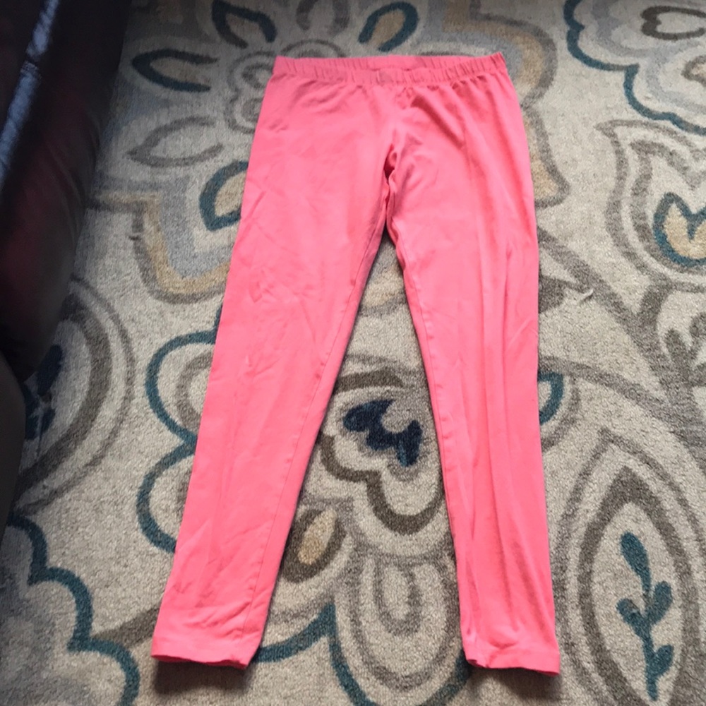 Flirty pinkish orange leggings